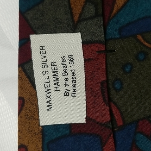 THE BEATLES TIE" MAXWELL SILVER HAMMER" BY APPLE CORPS - Picture 4 of 8